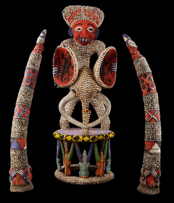 101-Bamileke-throne